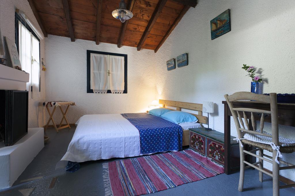 To Spitaki Apartments Galaxídhion Værelse billede